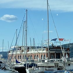Marina San Giusto - ... Blick auf das Restaurant ...