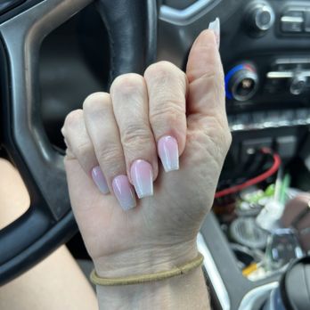 Palazzo Nail Bar - Tran did a great deal on my nails. He was very careful. Thank you!! - Nail Salons Near Me - San Antonio, Texas Palazzo Nail Bar - Tran did a great deal on my nails. He was very careful. Thank you!! - Nail Salons Near Me - San Antonio, Texas