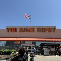 The Home Depot - Entrance