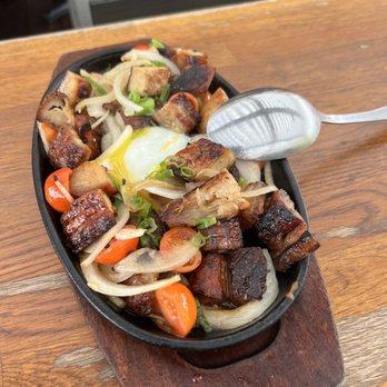 Star Noodle - Sizzling pork ribs - Asian Fusion Near Me - Lahaina, Hawaii Star Noodle - Sizzling pork ribs - Asian Fusion Near Me - Lahaina, Hawaii