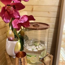 Infrared sauna/ salt cave/ salt therapy/ flotation therapy