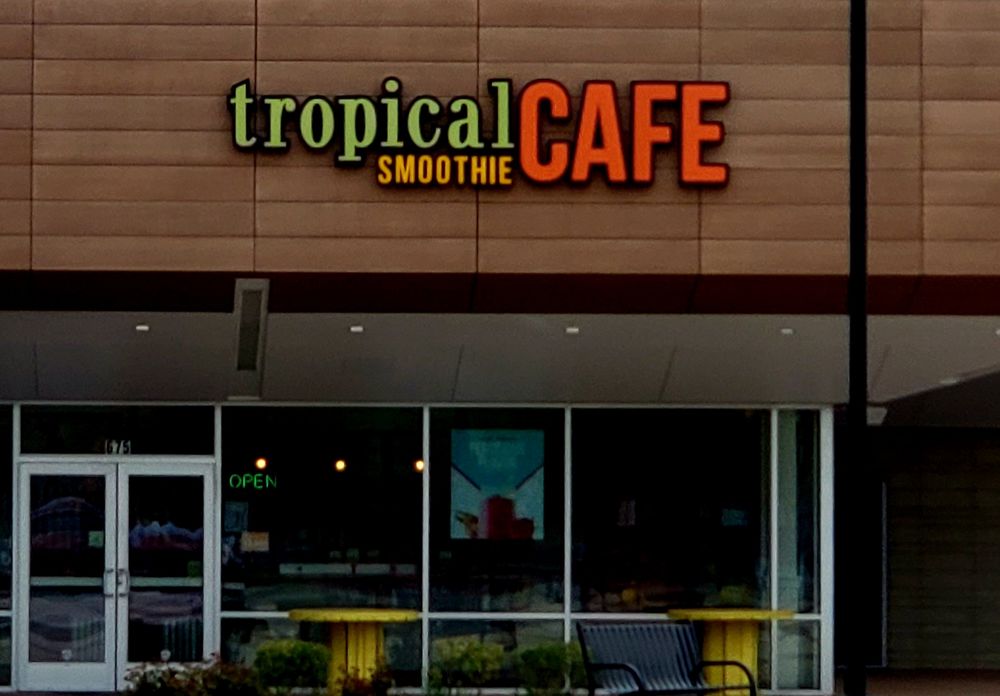 WEST MANCHESTER TOWN CENTER Updated October 2024 25 Photos & 12