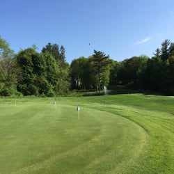 Quaker Hill Country Club