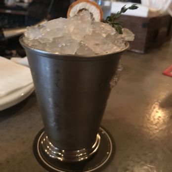 Tanner Smiths - Cocktail Bars Near Me - New York, New York