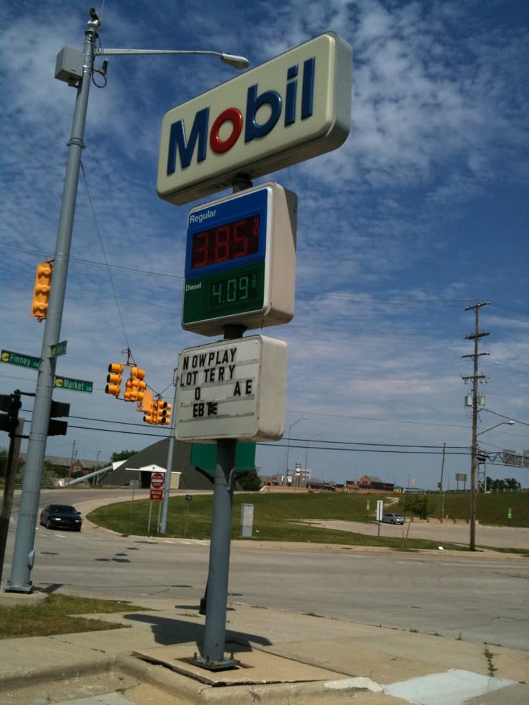 ELI’S MOBILE MART Updated May 2024 248 Cherry St SW, Grand Rapids