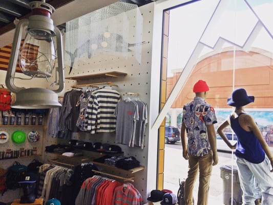 Icelantic Skis by null