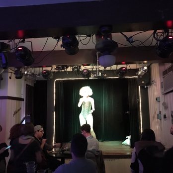 Albatross Bar - Karaoke Near Me - Astoria, New York