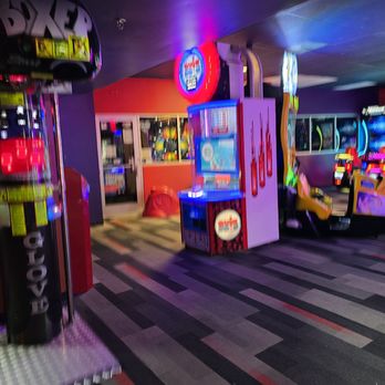 Bowlero Glendale Heights - Venues & Event Spaces Near Me - Glendale Heights, Illinois Bowlero Glendale Heights - Venues & Event Spaces Near Me - Glendale Heights, Illinois