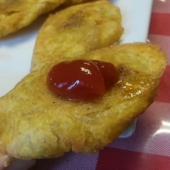 Parada Maimon - Tostones (fried green plantains) - Dominican Near Me - Philadelphia, Pennsylvania Parada Maimon - Tostones (fried green plantains) - Dominican Near Me - Philadelphia, Pennsylvania