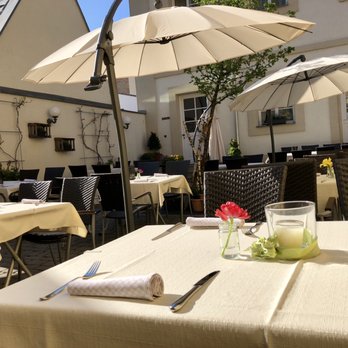 KLEEHOF in der Gärtnerstadt - Unser Innenhof für schöne Sommerabende - German Near Me - Bamberg, BY KLEEHOF in der Gärtnerstadt - Unser Innenhof für schöne Sommerabende - German Near Me - Bamberg, BY