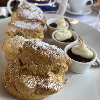 Queens TeaHouse - Scones- not my favorite. Were quite dry. - Tea Rooms Near Me - Parkland, Florida