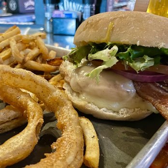 Graze Burgers - Burgers Near Me - Sevierville, Tennessee