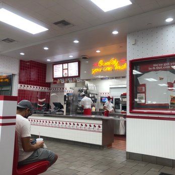 In-N-Out Burger - Burgers Near Me - Azusa, California