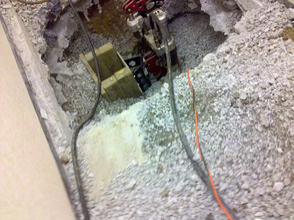 Slide of DrainMasters