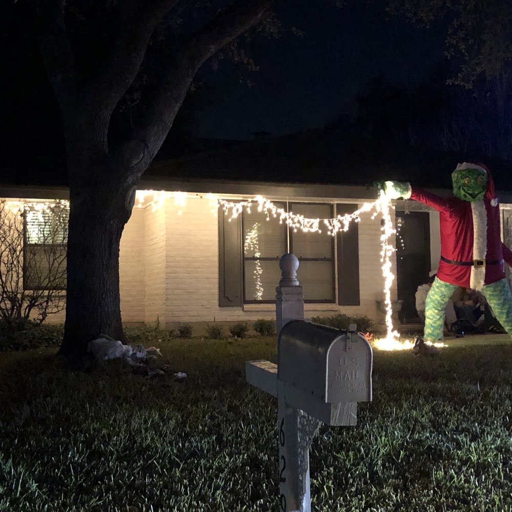 Windcrest Light Up - 2020 Windcrest Light Up - The Grinch removing lights! - Festivals Near Me - San Antonio, Texas Windcrest Light Up - 2020 Windcrest Light Up - The Grinch removing lights! - Festivals Near Me - San Antonio, Texas