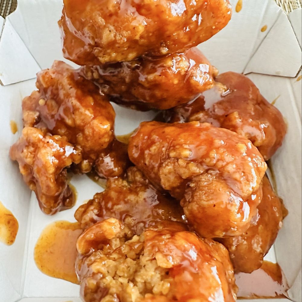 Buffalo Wild Wings - Mango Habanero Boneless - Chicken Wings Near Me - Pearland, Texas Buffalo Wild Wings - Mango Habanero Boneless - Chicken Wings Near Me - Pearland, Texas