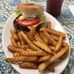 Lumpkins Bar And Grill - Cheeseburger and small fries