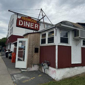 Redwood Diner - Diners Near Me - East Syracuse, New York Redwood Diner - Diners Near Me - East Syracuse, New York
