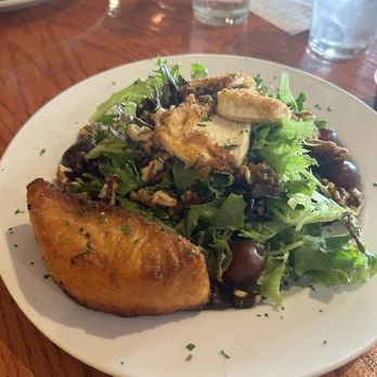 Sweet Meadow Cafe - Goat cheese salad add salmon - New American Near Me - Salisbury, North Carolina