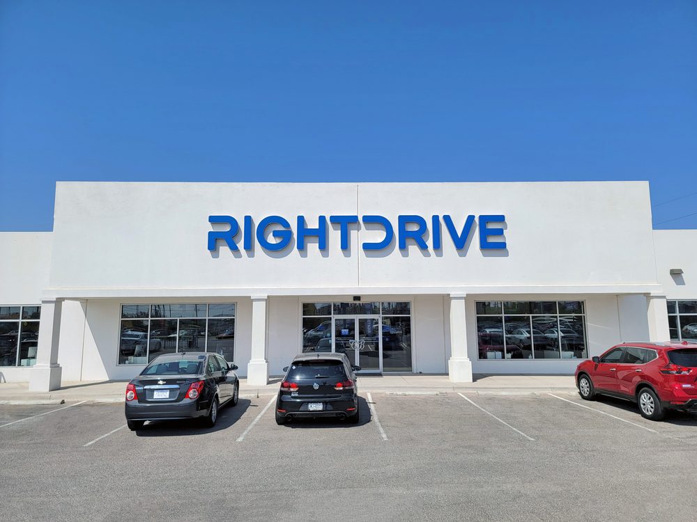 RIGHTDRIVE Updated October 2024 6930 Alameda Ave, El Paso, Texas