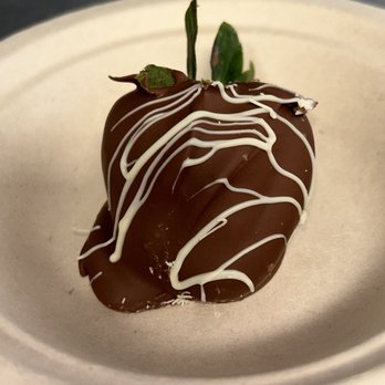 Strawberry Shack - Desserts Near Me - Carlsbad, California
