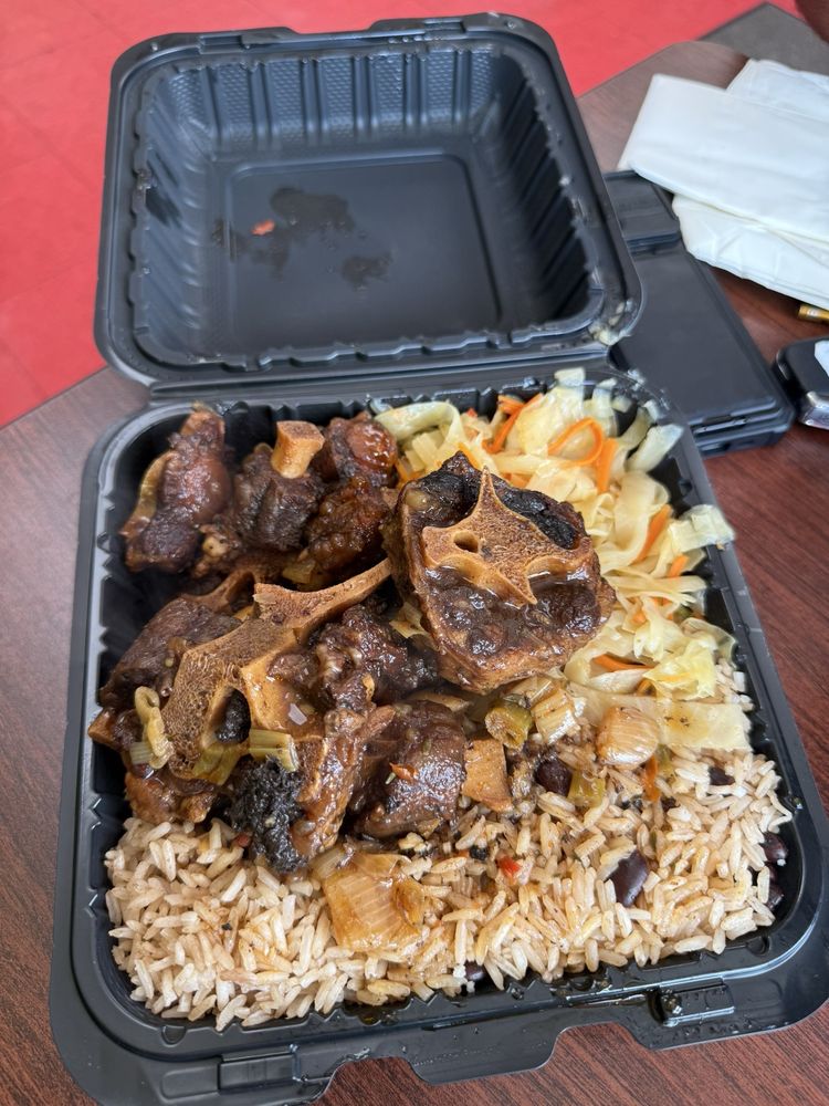 D&L Caribbean Cuisine