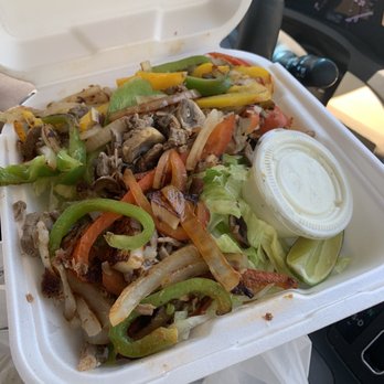 El Taco Chico - Fajita Salad - Tacos Near Me - Oak Park, California El Taco Chico - Fajita Salad - Tacos Near Me - Oak Park, California