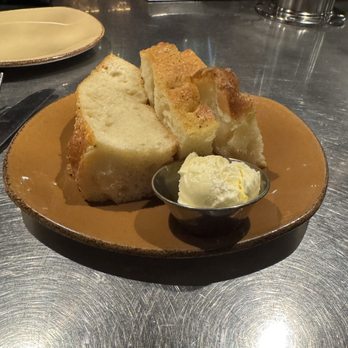 Southpark Seafood - Amazing fresh bread - Seafood Near Me - Portland, Oregon