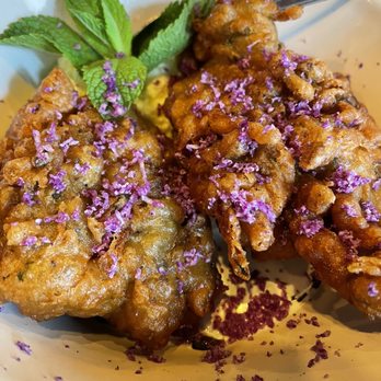 Chez Minnà - Zucchini fritters - Tapas Bars Near Me - Paris, 75 Chez Minnà - Zucchini fritters - Tapas Bars Near Me - Paris, 75