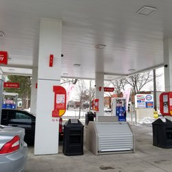 Main Street Esso - Pumps