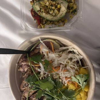 Chopsmith - Tropical Chicken, Fresh Corn Salad Stuffed Avocado (v) - Salad Near Me - Washington, DC, District of Columbia