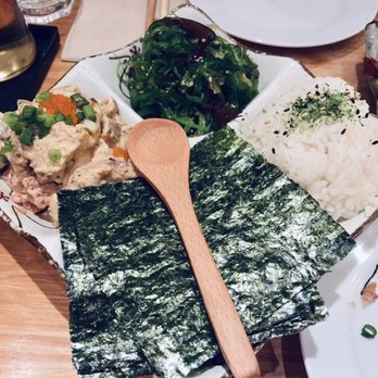 Itani Ramen - Tuna Handrolls - Ramen Near Me - Oakland, California Itani Ramen - Tuna Handrolls - Ramen Near Me - Oakland, California