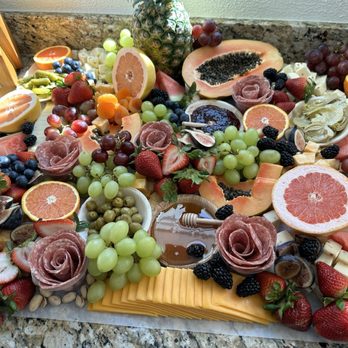 Catering With Rochelle - Caterers Near Me
