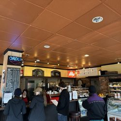 Lunch rush! Busy on weekdays and weekends when the weather is nice!
