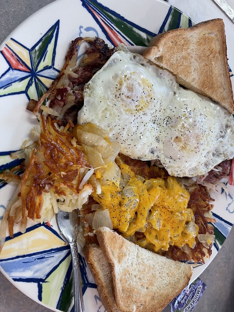 HIGHWAY CAFE 15 Photos & 20 Reviews 6162 Hwy 51, Deforest