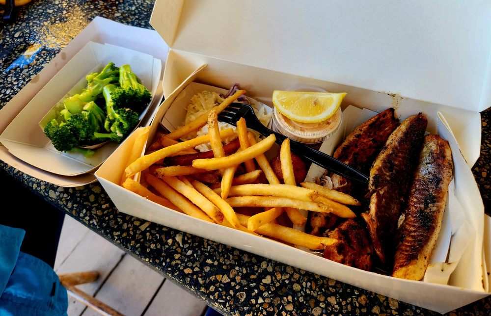 Star Fish Co Seafood Market and Restaurant