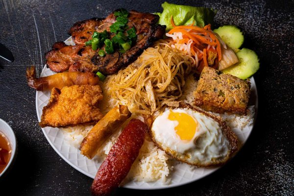 Brothers Bistro by null