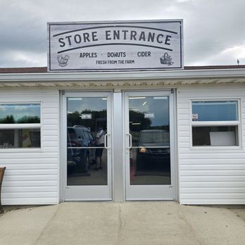 Jacobs Family Orchard - Entrance - Donuts Near Me - Mount Summit, Indiana Jacobs Family Orchard - Entrance - Donuts Near Me - Mount Summit, Indiana