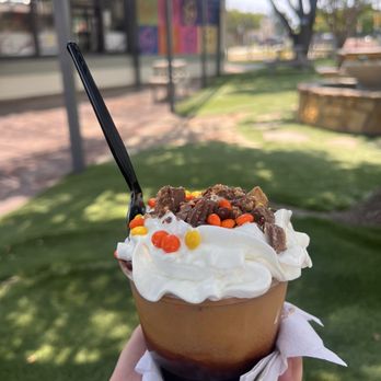 Curly's Frozen Custard - Reeses round up specialty Sundae - Ice Cream & Frozen Yogurt Near Me - Fort Worth, Texas Curly's Frozen Custard - Reeses round up specialty Sundae - Ice Cream & Frozen Yogurt Near Me - Fort Worth, Texas