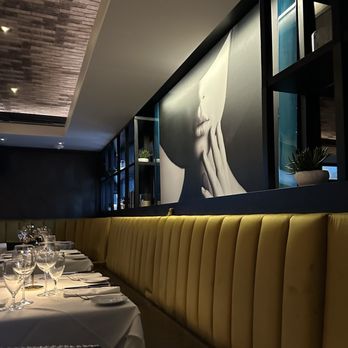 Steak 44 - Inside - Steakhouses Near Me - Phoenix, Arizona Steak 44 - Inside - Steakhouses Near Me - Phoenix, Arizona