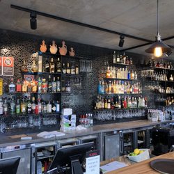 Al Aseel Alexandria - Full sized bar with great selection
