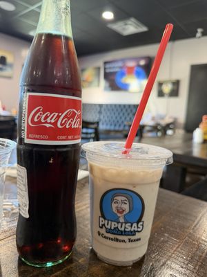 Pupusas Doña Lola by null