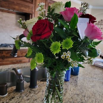 Floral Concepts - Florists Near Me - Addison, Texas