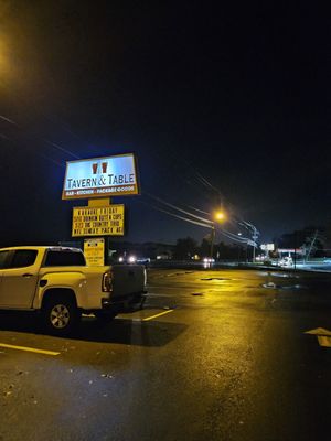 Tavern & Table by null