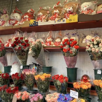 Best Flower Shop - Outside spring 2025 - Florists Near Me - Rego Park, New York Best Flower Shop - Outside spring 2025 - Florists Near Me - Rego Park, New York