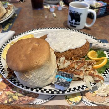 Black Bear Diner Downey - Chicken Fried Steak and eggs - Diners Near Me - Downey, California