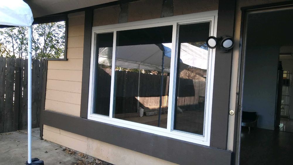 Slide of Window World - San Diego