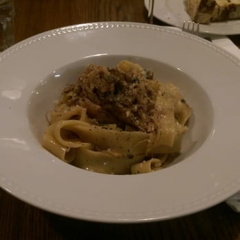 Luciano Trattoria - Pappardelle with braised rabit and shitake mushrooms - Italian Near Me - Montreal, Quebec