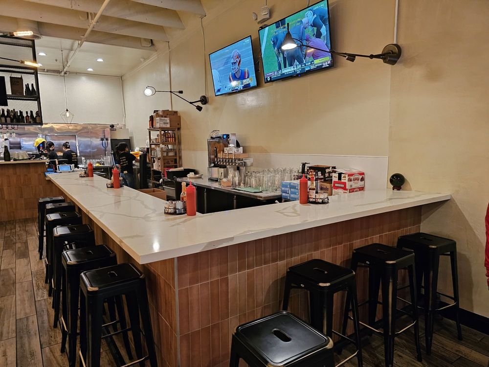 Popping Yolk Cafe