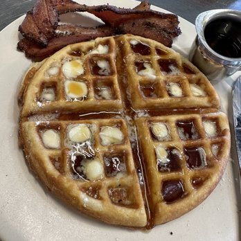 Matt's Big Breakfast Gilbert - Waffle with Peppered Bacon - Breakfast & Brunch Near Me - Gilbert, Arizona Matt's Big Breakfast Gilbert - Waffle with Peppered Bacon - Breakfast & Brunch Near Me - Gilbert, Arizona